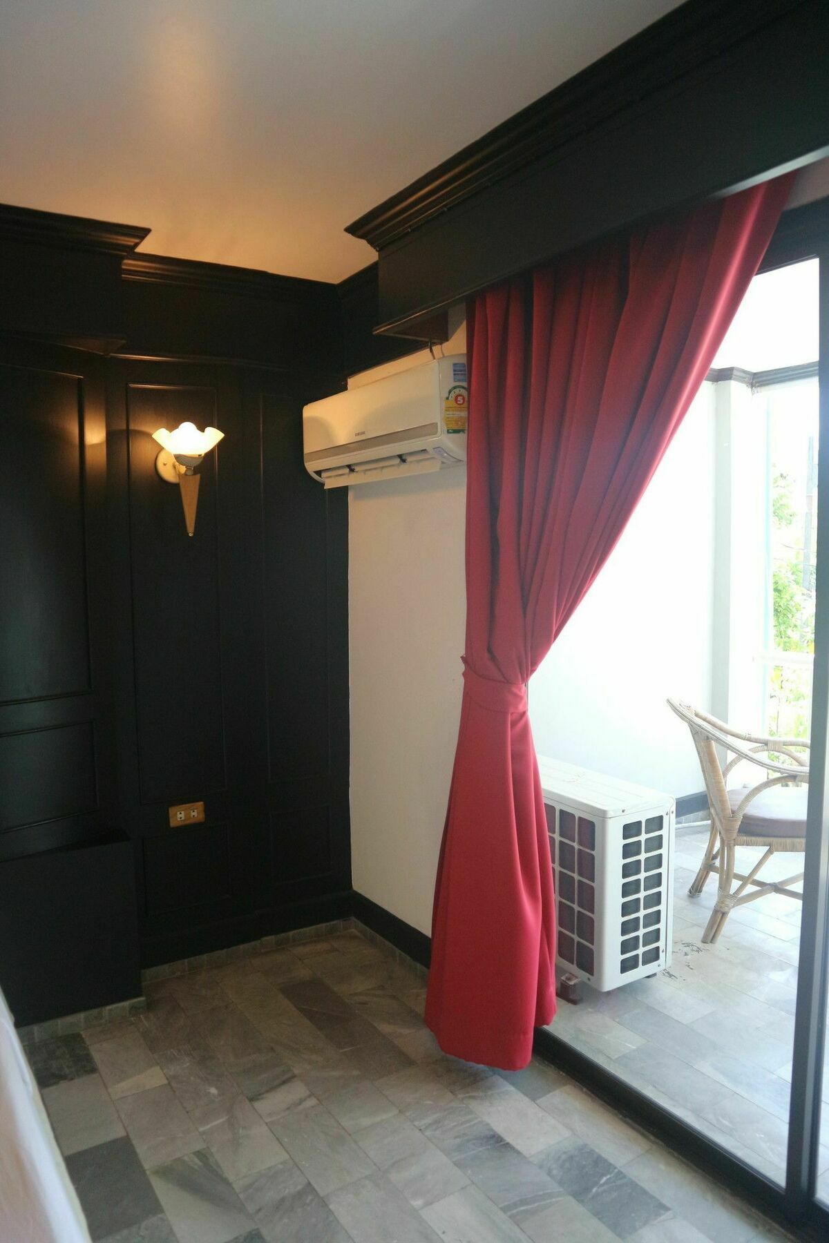 Patong Holiday Dream Hotel Buitenkant foto